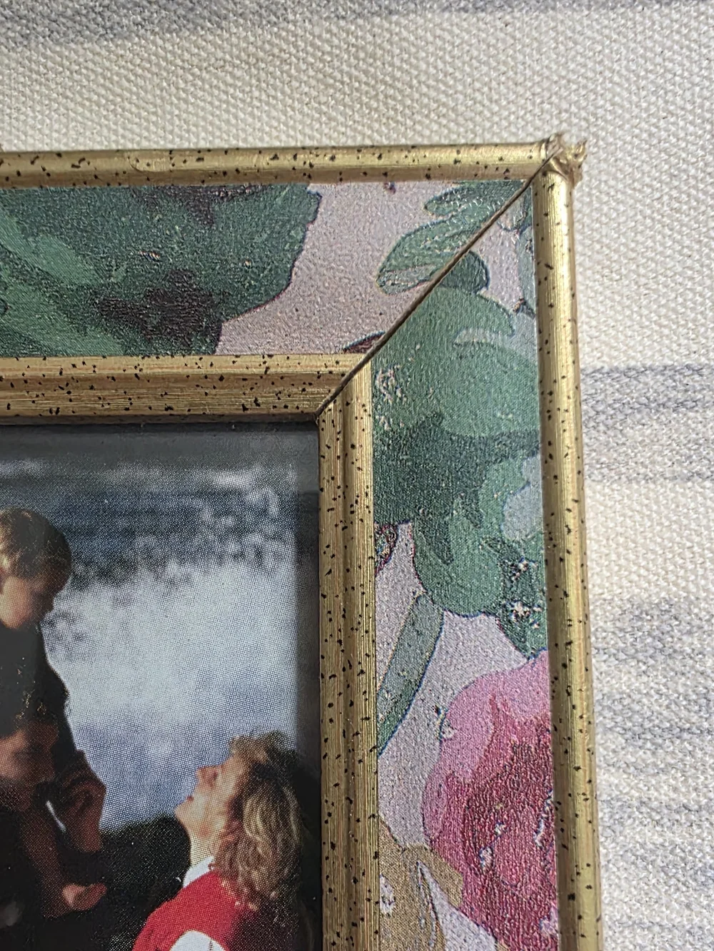 VTG Intercraft Floral Picture Frame 3.5x5 Gold Cottagecore Shabby